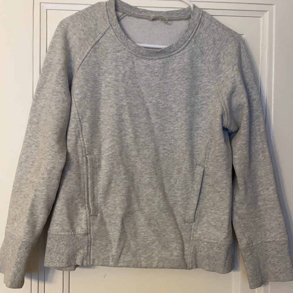 EUC Lululemon Scuba Pullover